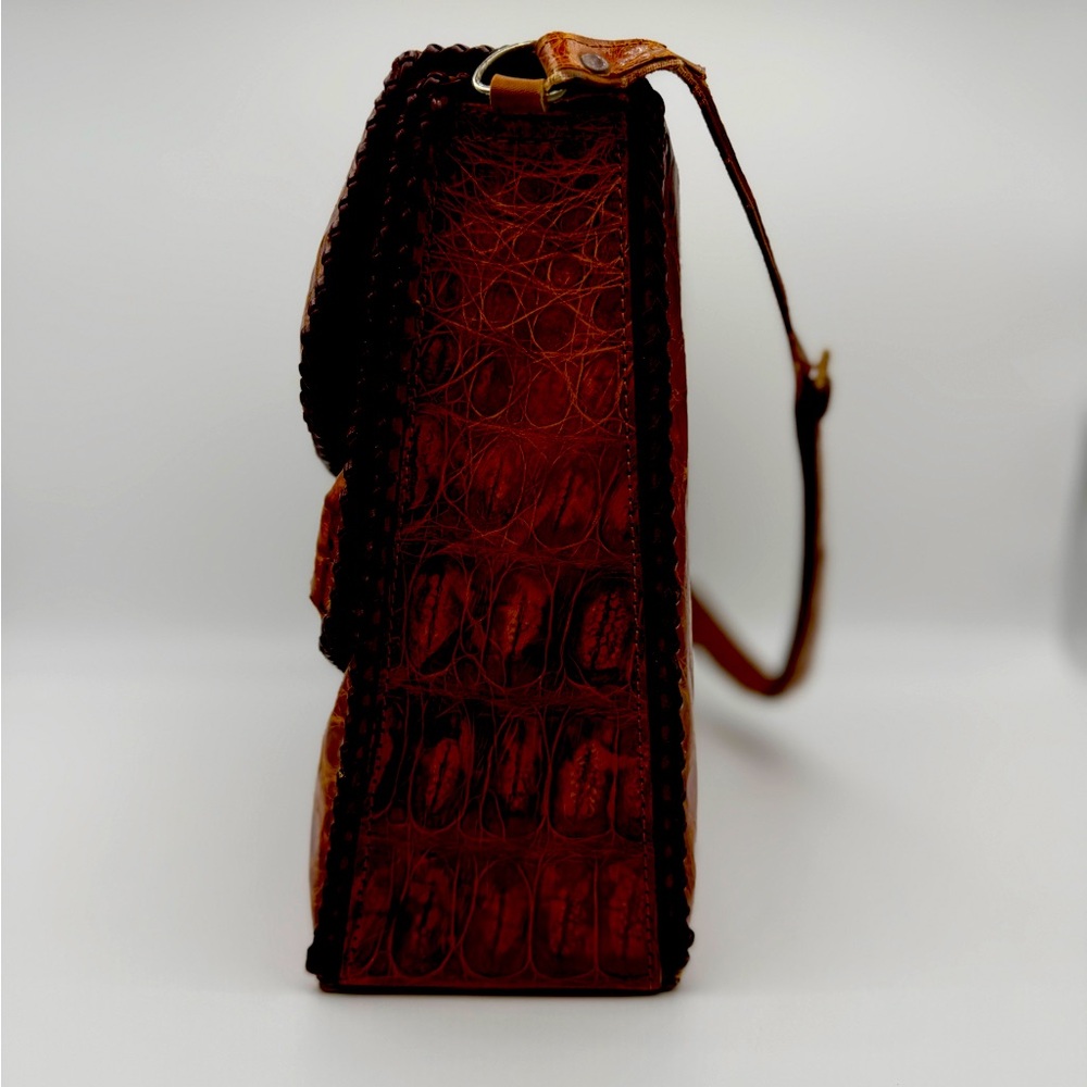 Authenticic Hand Made Alligator Leather Purse - Picture 2 of 6